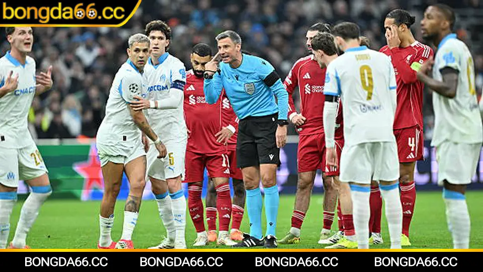 Chiến thuật CSKA Moscow kiểm soát trung tuyến và chuyển trạng thái nhanh