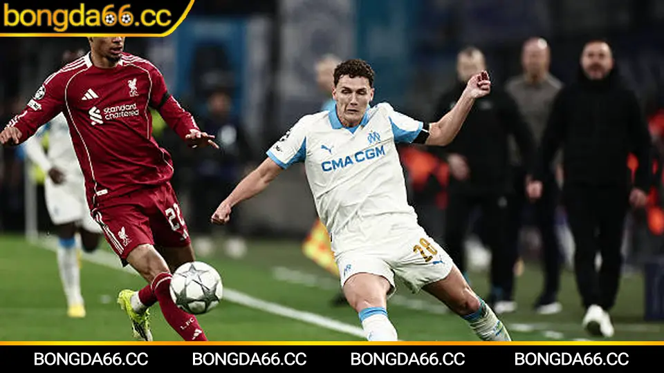 Phân tích Huế FC: chiến thuật phòng ngự phản công và kèo bàn thắng