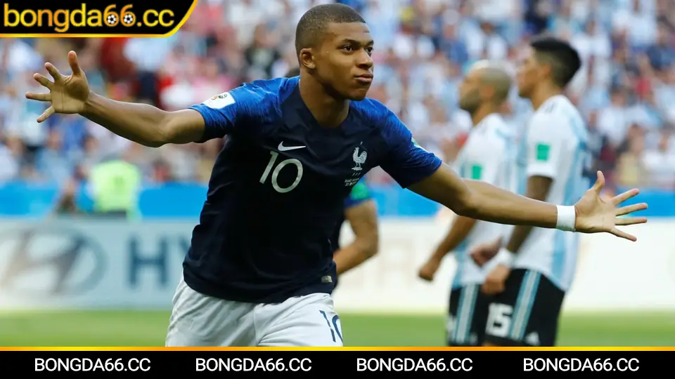 Lịch đá bóng hôm nay bao gồm Tottenham đấu với Liverpool và các trận đấu châu Âu khác